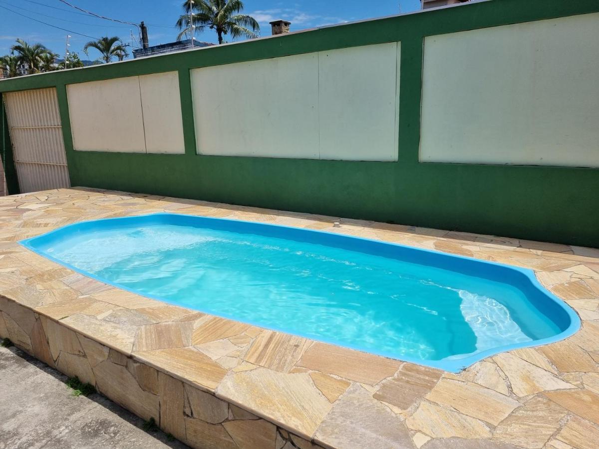 Confortavel Casa Com Piscina E Churrasqueira A 100M Da Praia Карагуататуба Екстериор снимка