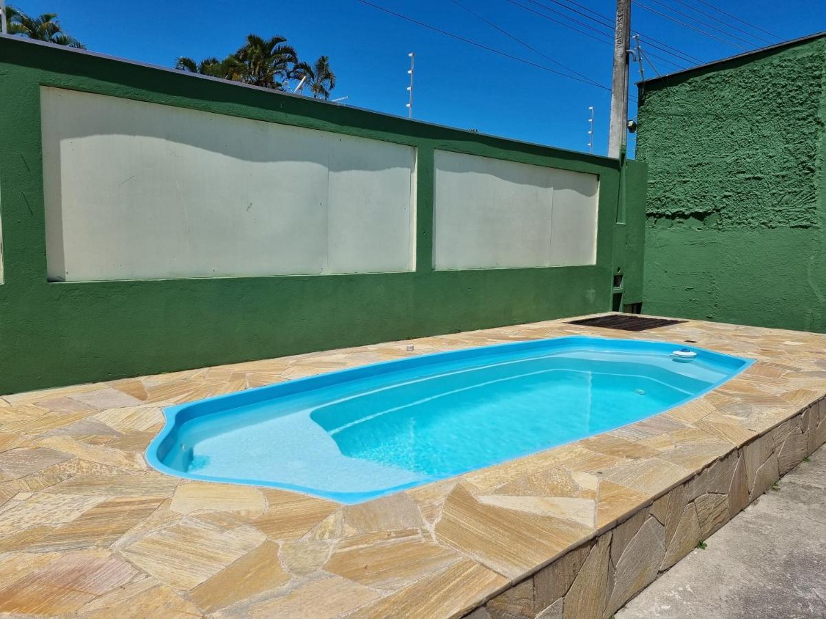 Confortavel Casa Com Piscina E Churrasqueira A 100M Da Praia Карагуататуба Екстериор снимка